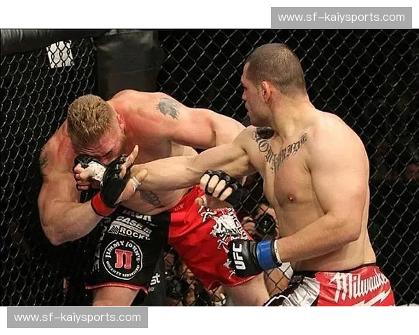 凯恩·维拉斯奎兹：血与汗铸就的格斗传奇